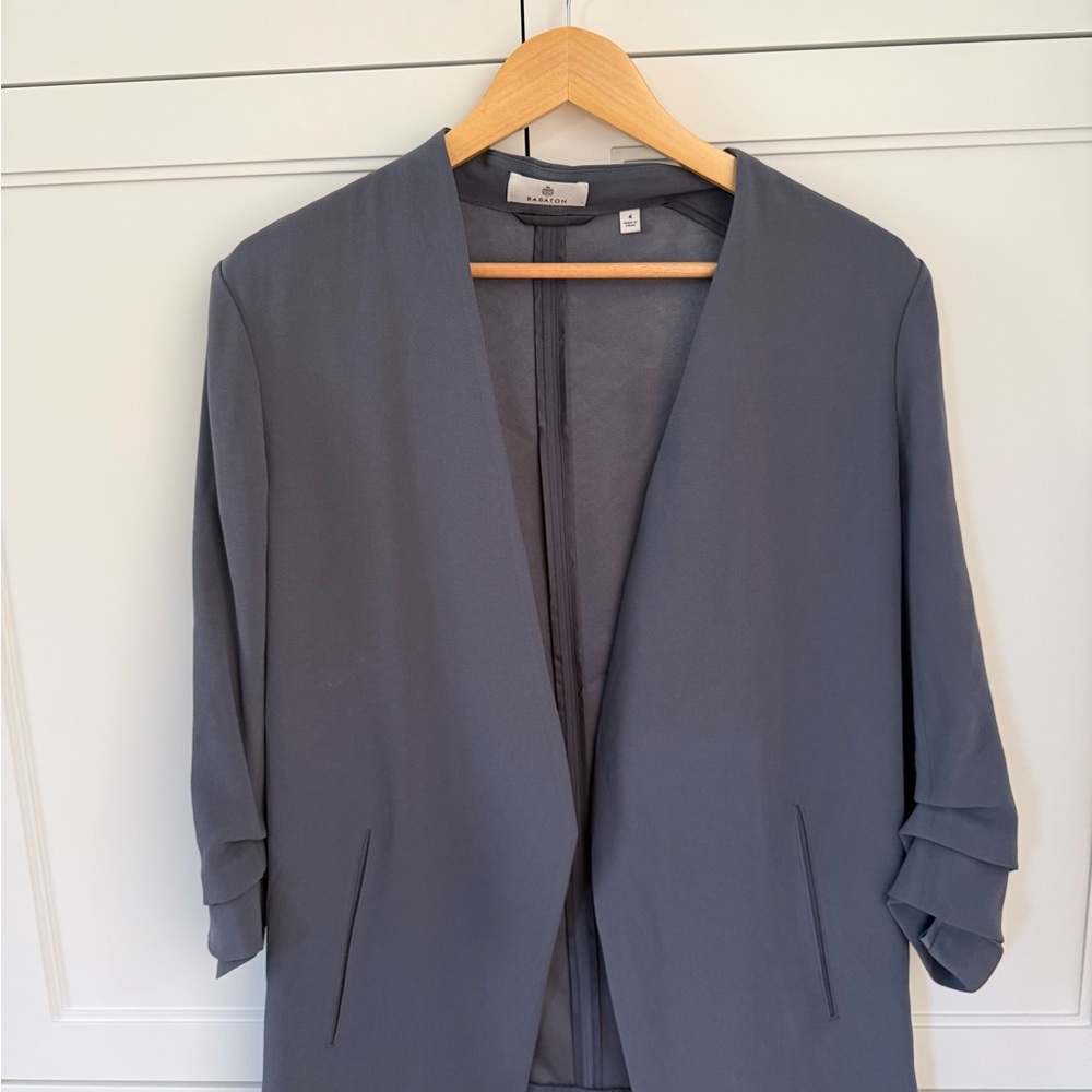 Aritzia Babaton Power Blazer Mirror Crepe